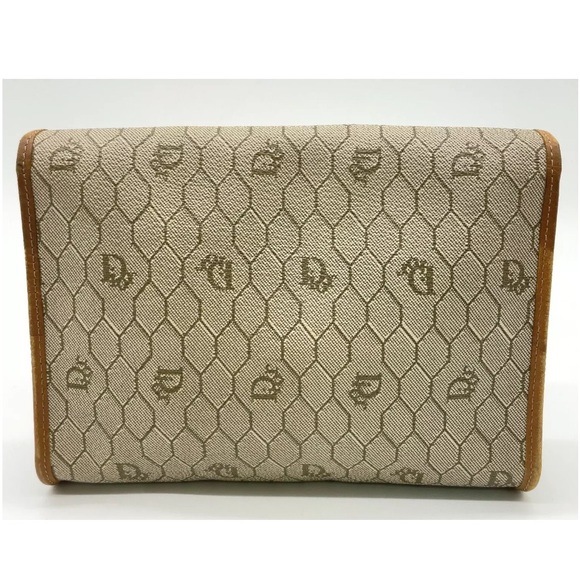 Christian Dior Beige Honeycomb Chain Shoulder Bag With Box - Picture 3 of 15